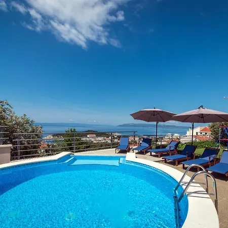 Apartman Moca, Vila *